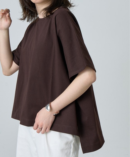 COLONY 2139(コロニートゥーワンスリーナイン)の「プレーティング天竺フレアTシャツ(Tシャツ/カットソー・レディース・ブラック/チャコールグレー/ホワイト/ブラウン・FREE)」の4枚目の写真