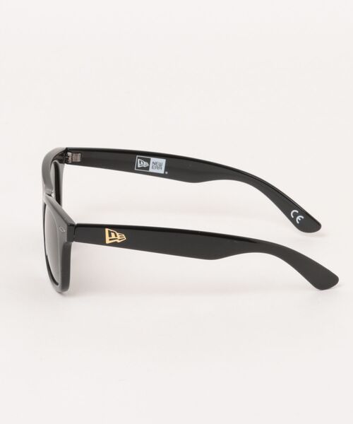 NEW ERA(ニューエラ)の「NEW ERA/ニューエラ サングラス ウェリントン スクエアレンズ シャイニーブラックフレーム グレーポラライズドレンズ 14518154(サングラス・メンズ・ブラック×グレー・FREE)」の2枚目の写真