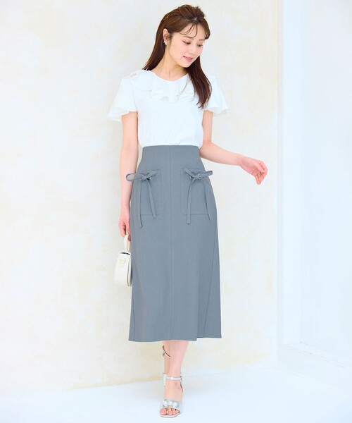 Feroux（フェルゥ）の「【洗える】リボンポケット付きIライン スカート（スカート・レディース・レッド系/ブラック系/ブルー系・1/2）」の4枚目の写真