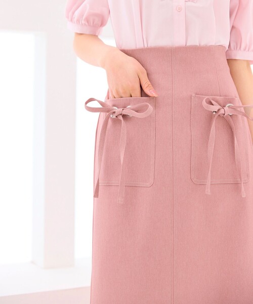 Feroux（フェルゥ）の「【洗える】リボンポケット付きIライン スカート（スカート・レディース・レッド系/ブラック系/ブルー系・1/2）」の7枚目の写真