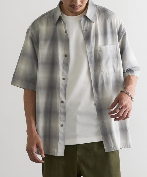 MAGASIN DE MODE Brew(マガジンデモードブリュー)の「【MAGASIN DE MODE Brew】シャツ+Tシャツ 2点セット オンブレチェック半袖アンサンブルシャツ / MNY(Tシャツ/カットソー・メンズ・ホワイト系1/ブラック系1/グレー系1・M/L/2L)」の6枚目の写真