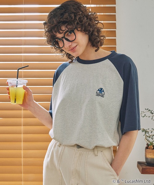 STAR WARS（スターウォーズ）の「STAR WARS / スター・ウォーズ / 別注 アソート グラフィックプリント 半袖Tシャツ（Tシャツ/カットソー・レディース・ネイビー/ブラック系/スミクロ・FREE）」の15枚目の写真