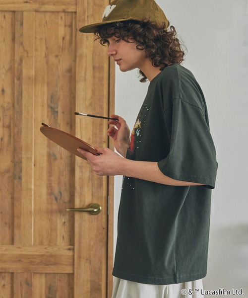 STAR WARS（スターウォーズ）の「STAR WARS / スター・ウォーズ / 別注 アソート グラフィックプリント 半袖Tシャツ（Tシャツ/カットソー・レディース・ネイビー/ブラック系/スミクロ・FREE）」の9枚目の写真