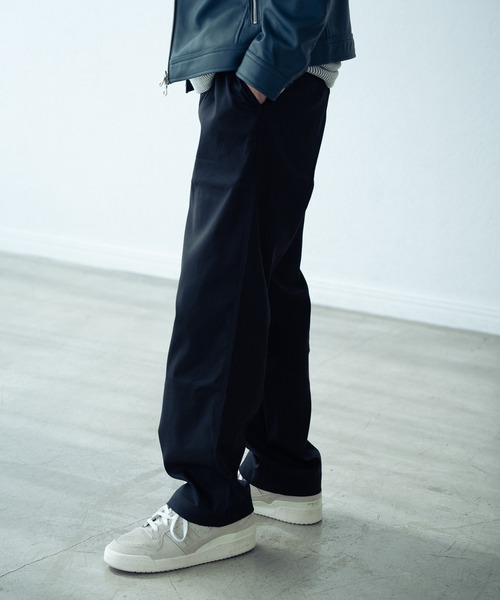 RATTLE TRAP（ラトルトラップ）の「【ハイパーストレッチ】 タックワイドテーパードイージーパンツ/チノパンツ（チノパンツ・メンズ・ブラック/ベージュ・M/L）」の9枚目の写真