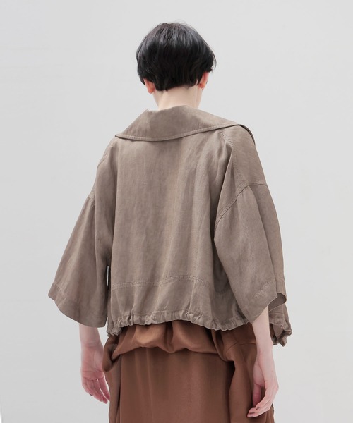DRESSLAVE(ドレスレイブ)の「viscorse linen twill short jaclet(ヴィスコースリネンツイルショート丈ジャケット)(ブルゾン・レディース・ブラウン/ホワイト・38)」の4枚目の写真
