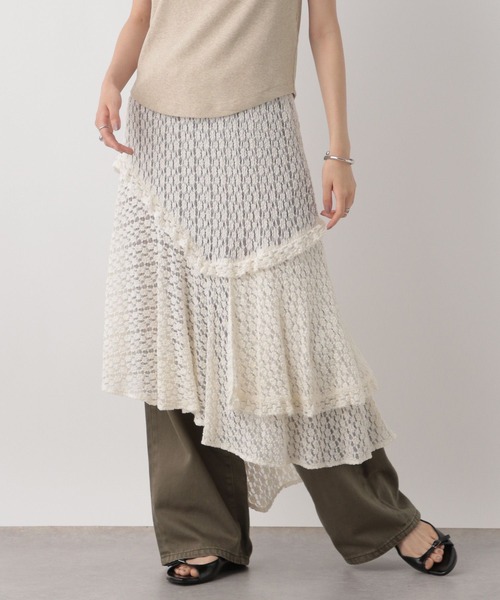 LOWRYS FARM(ローリーズファーム)の「レースイレヘムスカート 572900(スカート・レディース・アイボリー/ブラック・FREE)」の6枚目の写真