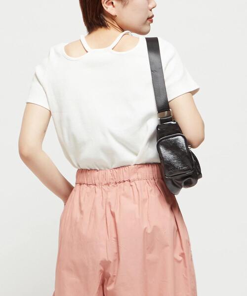 CONVERSE TOKYO(コンバーストウキョウ)の「HALTER NECK RIB TOP(Tシャツ/カットソー・レディース・ブラック/ブルー/グレー/ホワイト・FREE)」の12枚目の写真