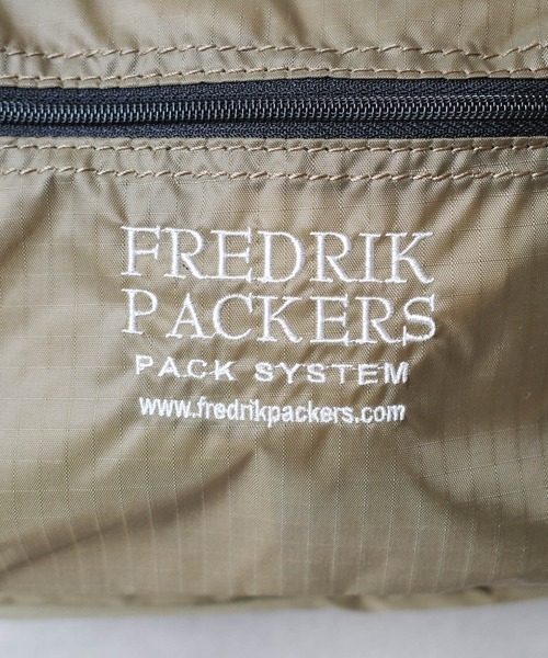 FREDRIK PACKERS(フレドリックパッカーズ)の「【FREDRIK PACKERS】210D ACCORD SHOULDER BAG <M> 210デニール アコード ショルダーバッグ Mサイズ(ショルダーバッグ・レディース・ブラック/ベージュ・MEDIUM)」の9枚目の写真