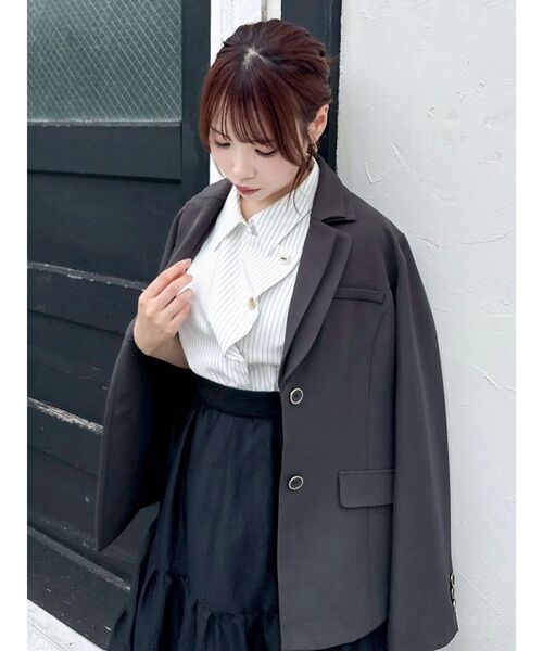 dazzlin（ダズリン）の「ダブルカラーテーラージャケット（テーラードジャケット・レディース・ブラウン/アイボリー/チャコールグレー/その他1・FREE）」の3枚目の写真