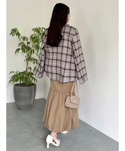 dazzlin（ダズリン）の「ダブルカラーテーラージャケット（テーラードジャケット・レディース・ブラウン/アイボリー/チャコールグレー/その他1・FREE）」の22枚目の写真