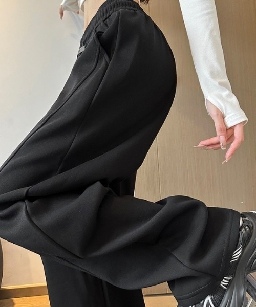 Teem Store(チームストア)の「ウエストタグデザインスウェットカーブパンツ(スウェットパンツ・レディース・オートミール/グレー/ブラック・M/L)」の6枚目の写真