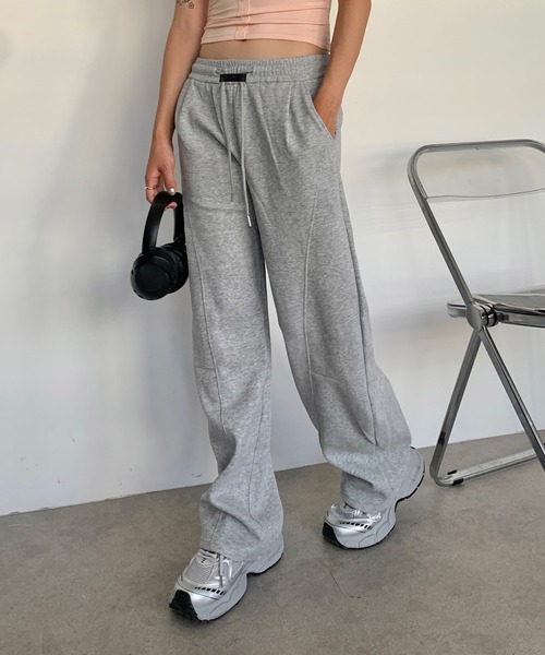 Teem Store(チームストア)の「ウエストタグデザインスウェットカーブパンツ(スウェットパンツ・レディース・オートミール/グレー/ブラック・M/L)」の22枚目の写真