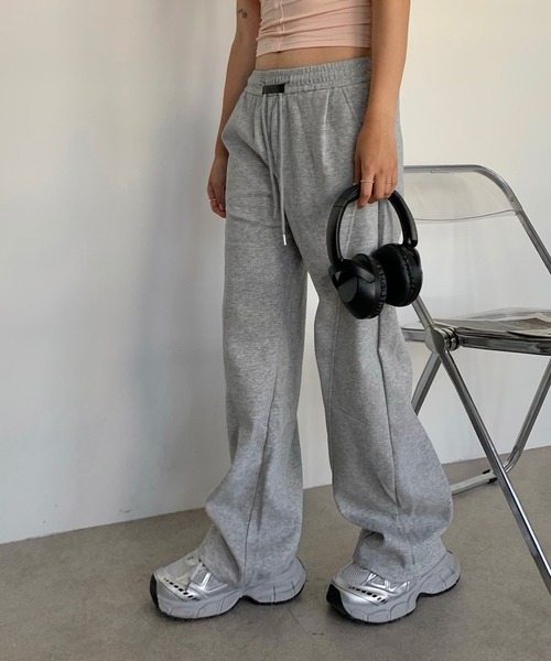 Teem Store(チームストア)の「ウエストタグデザインスウェットカーブパンツ(スウェットパンツ・レディース・オートミール/グレー/ブラック・M/L)」の20枚目の写真