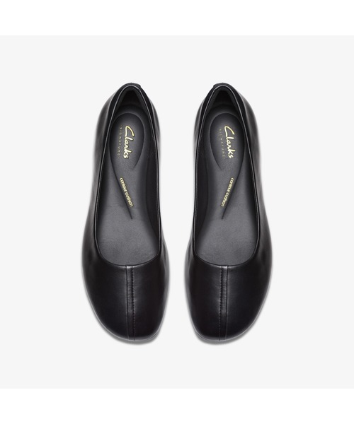 Clarks(クラークス)の「Livia Lily / リビアリリー(ブラックレザー)(パンプス・レディース・ブラック・UK4.5/UK4/UK3.5/UK6/UK5.5/UK5/UK3)」の6枚目の写真