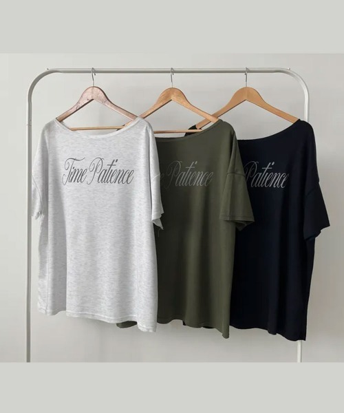 NANAHACHI(ナナハチ)の「2WAYオーバーサイズ半袖カットソー(Tシャツ/カットソー・レディース・カーキ/ネイビー/ライトグレー・FREE)」の22枚目の写真