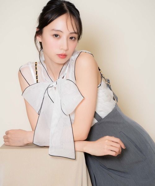 NOELA（ノエラ）の「配色シアーボウタイブラウス（シャツ/ブラウス・レディース・ブラウン/ブラック/オフホワイト・フリー）」の4枚目の写真