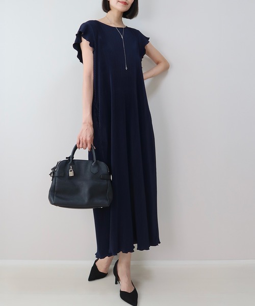 INTERPLAY（インタープレイ）の「【INTERPLAY x MAYUKO】Whisper Flow Pleated Dress-Green-625150004-22F（ワンピース・レディース・ブラウン/グリーン/ネイビー・FREE）」の18枚目の写真
