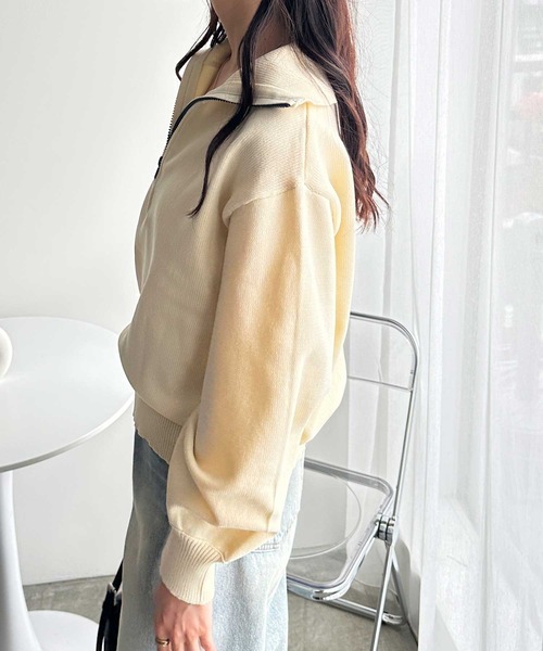 FIRST MOOD(ファーストムード)の「《FIRSTMOODコラボ》配色ハーフジップニットプルオーバー(ニット/セーター・レディース・アイボリー/ブラック・MEDIUM/LARGE)」の4枚目の写真