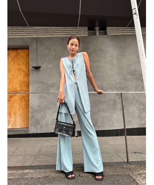 TRUNC（トランクエイティーエイト）の「Smooth Rib 2way Ribbon Tops（その他トップス・レディース・ブルー/ブラック/アイボリー・FREE）」の16枚目の写真