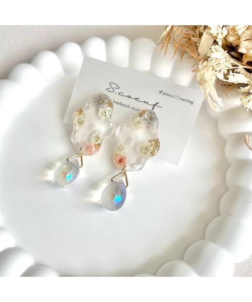 VIBGYOR(ヴィブジョー)の「【S.coeuf】ピアス 水たまりフラワー×雫(MA)(ピアス(両耳用)・レディース・ホワイト・FREE)」の2枚目の写真
