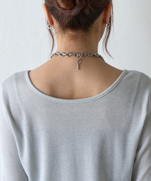 COLONY 2139(コロニートゥーワンスリーナイン)の「ラメフライス2WAYスクエアプルオーバー(Tシャツ/カットソー・レディース・ブラック/ブラック系その他/シルバー・FREE)」の8枚目の写真