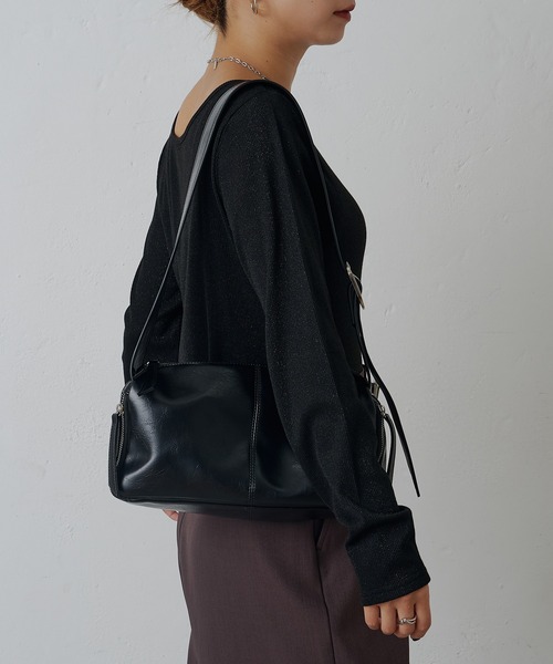 COLONY 2139(コロニートゥーワンスリーナイン)の「ラメフライス2WAYスクエアプルオーバー(Tシャツ/カットソー・レディース・ブラック/ブラック系その他/シルバー・FREE)」の21枚目の写真