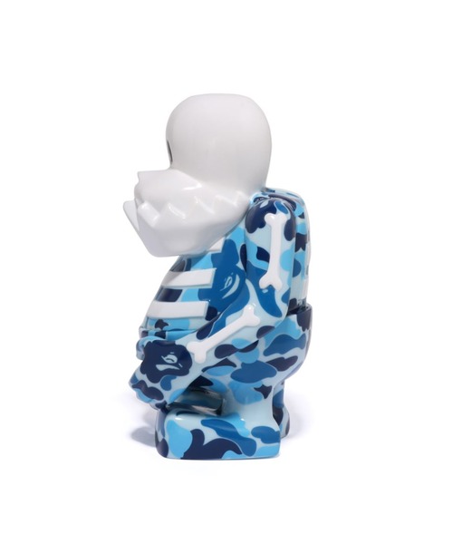 BOUNTY HUNTER×A BATHING APE コラボフィギュア　　青 BOUNTY HUNTER×A BATHING APE コラボフィギュア 青