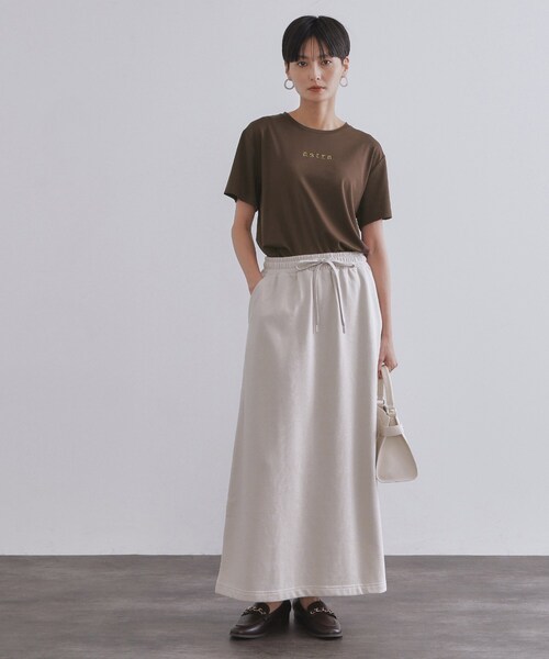 OPAQUE.CLIP(オペークドットクリップ)の「メタリック刺繍ロゴTシャツ【接触冷感/洗濯機洗い可】(Tシャツ/カットソー・レディース・ブラック/ブラウン系その他/ホワイト・38/40)」の13枚目の写真