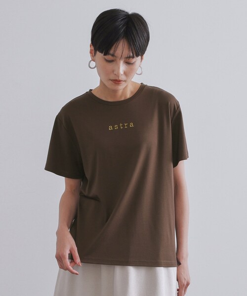 OPAQUE.CLIP(オペークドットクリップ)の「メタリック刺繍ロゴTシャツ【接触冷感/洗濯機洗い可】(Tシャツ/カットソー・レディース・ブラック/ブラウン系その他/ホワイト・38/40)」の16枚目の写真