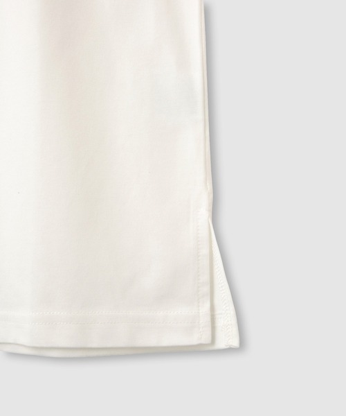 Mac-House(マックハウス)の「Idnes 箔ロゴプリント ロングスリーブTシャツ(Tシャツ/カットソー・レディース・グレー/ベージュ/オフホワイト・M)」の13枚目の写真