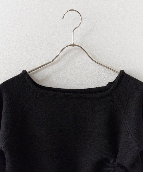 Chick(チック)の「Gathered Design Knit/ギャザーデザインニット(ニット/セーター・レディース・ホワイト/グレー/ブラック・FREE)」の4枚目の写真