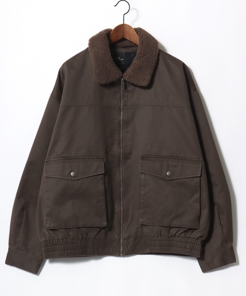 Lazar（ラザル）の「A-2 Flight Jacket/オーバーサイズ 襟ボア フライトジャケット/ブルゾン/レディース メンズ（ブルゾン・メンズ・ブラウン/ブラック・L/LL/M）」の7枚目の写真