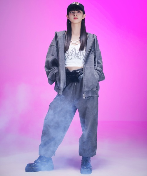A'GEM9（エージェムナイン）の「A'GEM/9 × .kom 『A'GEM/9/エージェムナイン』 Ed Hardy エンジェルZIPパーカー②（パーカー・メンズ・グレー/ブラック・FREE）」の7枚目の写真