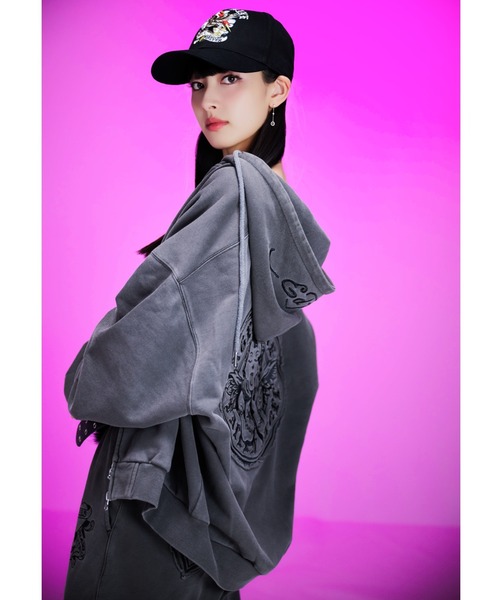 A'GEM9（エージェムナイン）の「A'GEM/9 × .kom 『A'GEM/9/エージェムナイン』 Ed Hardy エンジェルZIPパーカー②（パーカー・メンズ・グレー/ブラック・FREE）」の6枚目の写真
