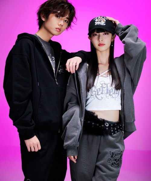 A'GEM9（エージェムナイン）の「A'GEM/9 × .kom 『A'GEM/9/エージェムナイン』 Ed Hardy エンジェルZIPパーカー②（パーカー・メンズ・グレー/ブラック・FREE）」の4枚目の写真