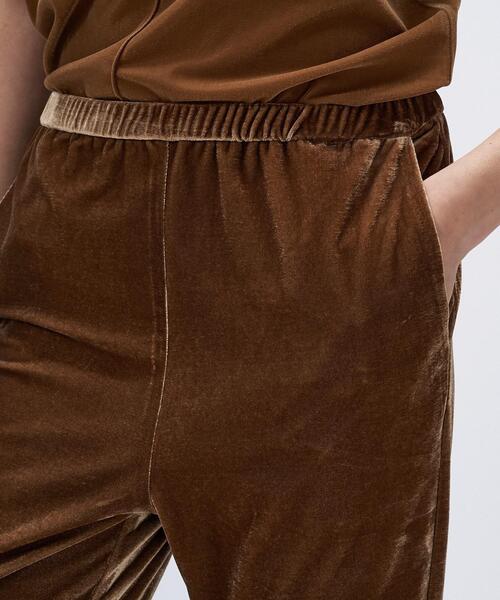 cloenc(クロエンス)の「【手洗い可】ベロアセミフレアパンツ(その他パンツ・レディース・ブラック/ブラウン系・02/01)」の8枚目の写真