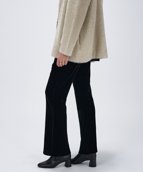 cloenc(クロエンス)の「【手洗い可】ベロアセミフレアパンツ(その他パンツ・レディース・ブラック/ブラウン系・02/01)」の14枚目の写真