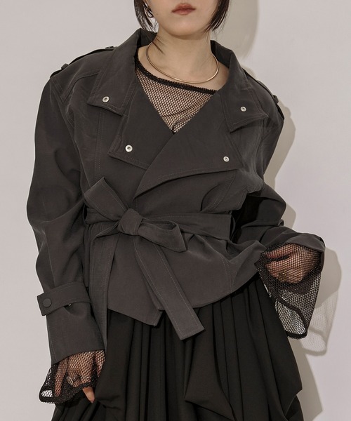 Ezick（エジック）の「mulchway jacket トレンチショートジャケット（トレンチコート・レディース・ブラック/グレー/ブラウン/カーキ・FREE）」の2枚目の写真