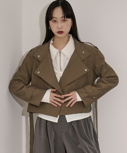 Ezick（エジック）の「mulchway jacket トレンチショートジャケット（トレンチコート・レディース・ブラック/グレー/ブラウン/カーキ・FREE）」の4枚目の写真