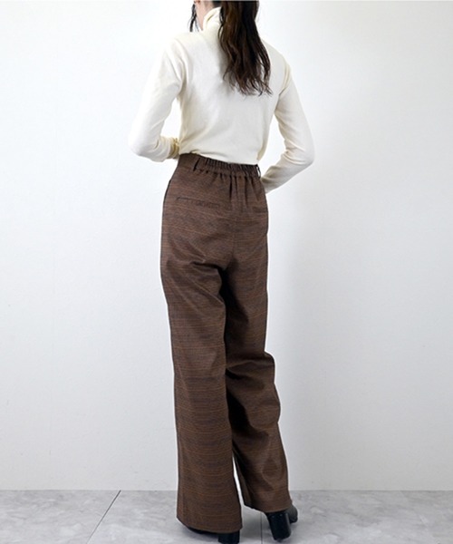 STYLEBLOCK（スタイルブロック）の「先染めチェックタックパンツ（その他パンツ・レディース・ベージュ/ブラウン・M）」の5枚目の写真