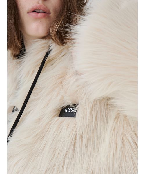 SORIN（ソリン　）の「Long Fur Hoodie Blouson/ロングファーフーディーブルゾン（その他アウター・レディース・ブラック/マルチ/オフホワイト・38）」の15枚目の写真