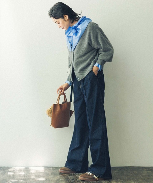 Gready Brilliant（グレディブリリアン）の「マルチフリルカラーブラウス（シャツ/ブラウス・レディース・オフホワイト/ブルー・FREE）」の14枚目の写真