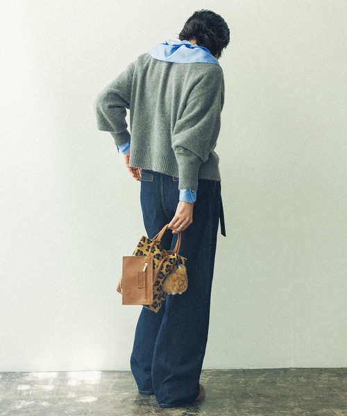 Gready Brilliant（グレディブリリアン）の「マルチフリルカラーブラウス（シャツ/ブラウス・レディース・オフホワイト/ブルー・FREE）」の17枚目の写真