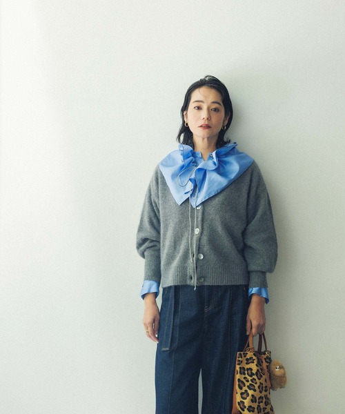 Gready Brilliant（グレディブリリアン）の「マルチフリルカラーブラウス（シャツ/ブラウス・レディース・オフホワイト/ブルー・FREE）」の22枚目の写真