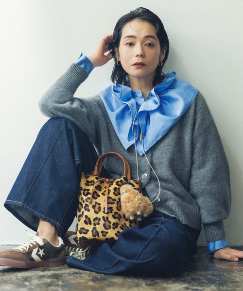 Gready Brilliant（グレディブリリアン）の「マルチフリルカラーブラウス（シャツ/ブラウス・レディース・オフホワイト/ブルー・FREE）」の21枚目の写真