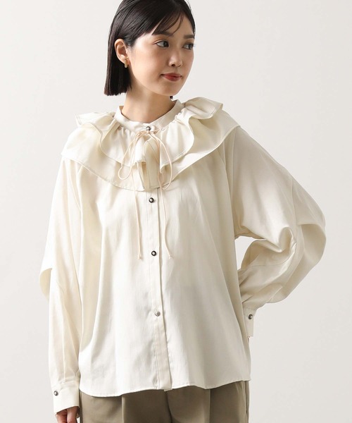 Gready Brilliant（グレディブリリアン）の「マルチフリルカラーブラウス（シャツ/ブラウス・レディース・オフホワイト/ブルー・FREE）」の4枚目の写真