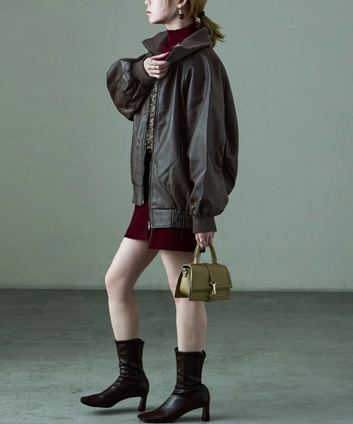 Fashion Letter(ファッションレター)の「オーバーサイズ スタンドカラー フェイクレザーブルゾン ユニセックス ドロップショルダー(ブルゾン・レディース・ブラウン/ブラック・M)」の14枚目の写真