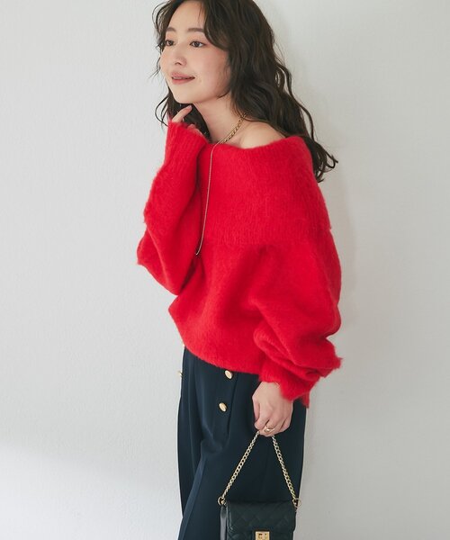 La boutique BonBon(ラブティックボンボン)の「【今すぐお届け!・最強モテニット】オフショルシャギーニット(ニット/セーター・レディース・グレー/ピンク/サックスブルー/レッド・FREE)」の8枚目の写真