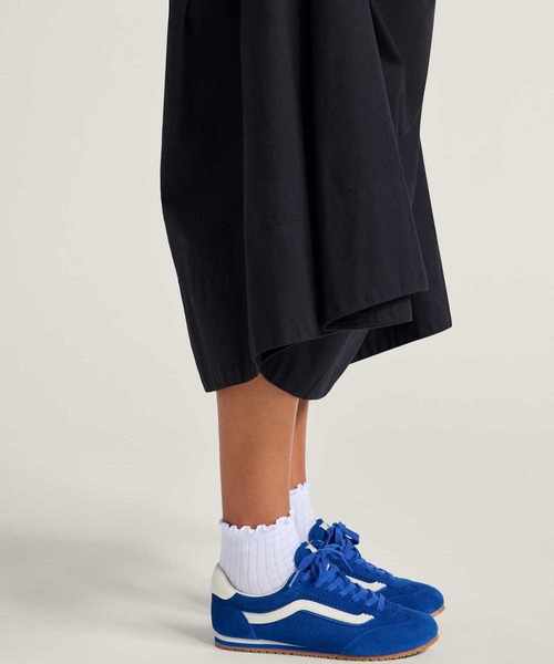 VANS（バンズ）の「スーパーロープロ / Super Lowpro SUEDE TRUE BLUE / VN000E897WM1（スニーカー・メンズ・ブルー・4.5/5/5.5/6/6.5/7/7.5/8/8.5/9/9.5/10/10.5/11/4/11.5/12）」の2枚目の写真