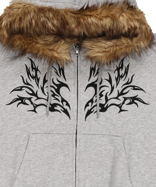 SPINNS(スピンズ)の「2WAY短丈ダブルジップパーカー/トライバルデザイン/フェイクファー取り外し可能(パーカー・メンズ・ブラック/杢グレー/ブラック系その他/ウッドランド・ONESIZE)」の9枚目の写真